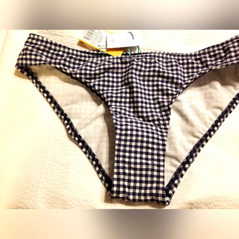 NWT GINGHAM  BIKINI BOTTOM SWIM MEDIUM COVERAGE HIPSTER VOLLEY BALL. cute